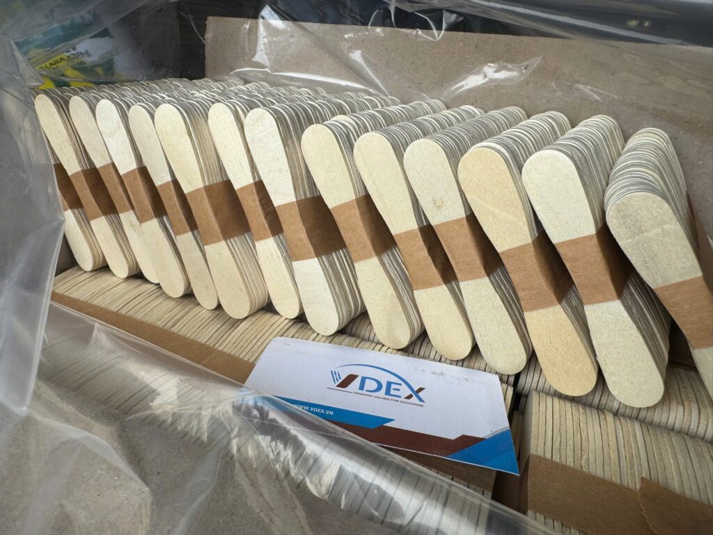 paddle-wooden-stick